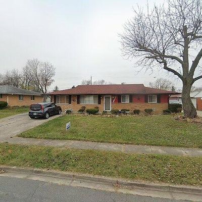 11 Hillgard St, Dayton, OH 45426