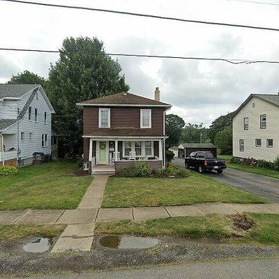 111 E Rockenstein Ave, Butler, PA 16001