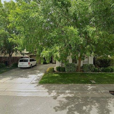 102 Marland Ct, Lincoln, CA 95648