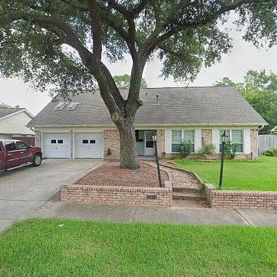 10423 Quiet Hill Rd, La Porte, TX 77571