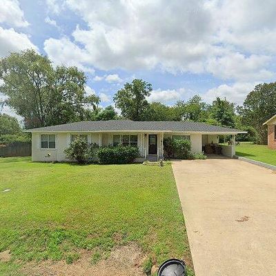 105 Calloway, Hughes Springs, TX 75656