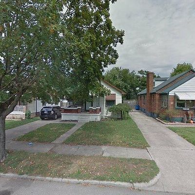 105 Macready Ave, Dayton, OH 45404