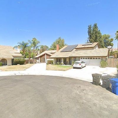 10649 Willowbrae Ave, Chatsworth, CA 91311