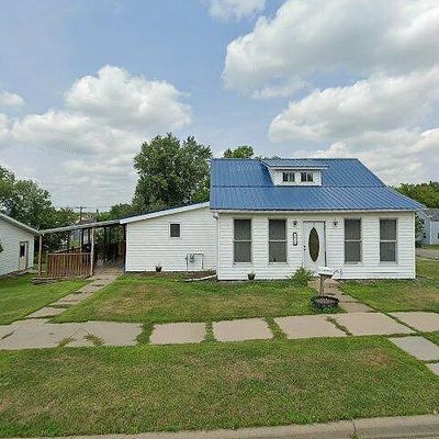 127 Lincoln St, Medford, WI 54451