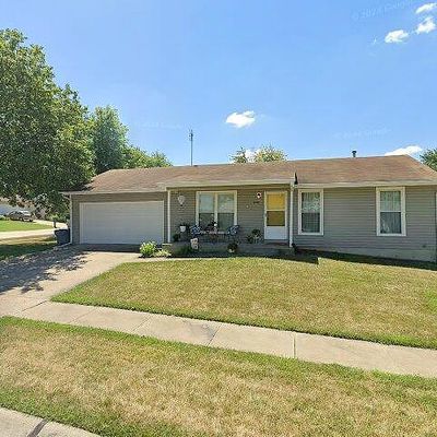 1310 Half Moon Dr, O Fallon, MO 63366