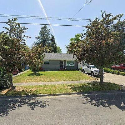 1217 Mt Pitt Ave, Medford, OR 97501