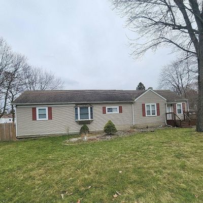 1443 Merle Ave, Burton, MI 48509