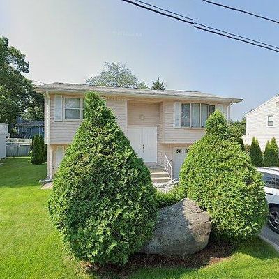 15 Hillside Ave, Cranston, RI 02920