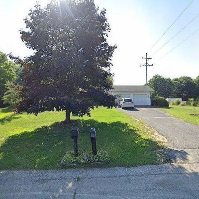 155 Elliott St, Shelby, MI 49455