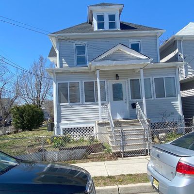 19 N 2nd St Street, Pleasantville, NJ 08232