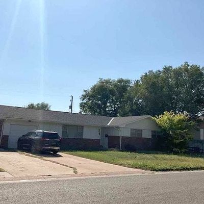 1603n Webster Ave, Liberal, KS 67901