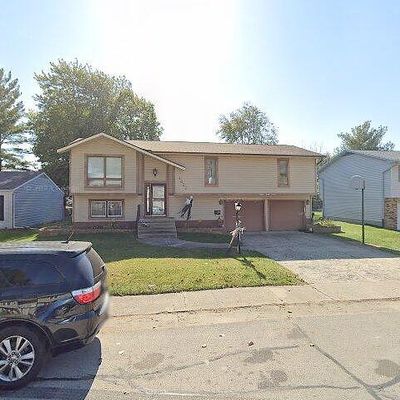 1627 E Winnetka Ave, Decatur, IL 62526