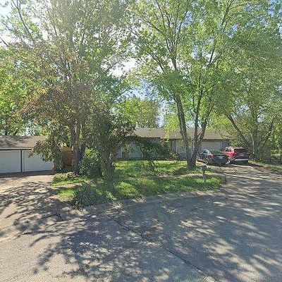 2027 Se Travis Cir, Topeka, KS 66605