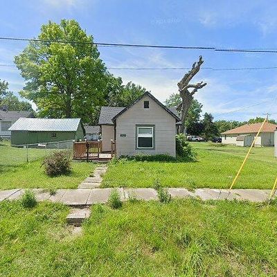 203 W 4 Th St, Holden, MO 64040