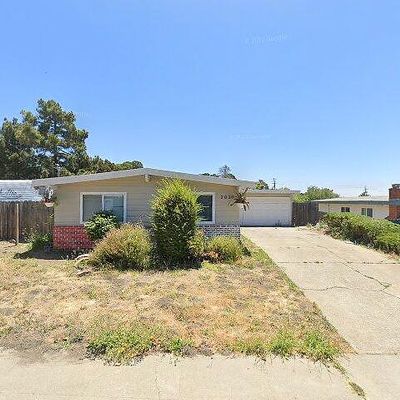 2030 Espanola Dr, San Pablo, CA 94806