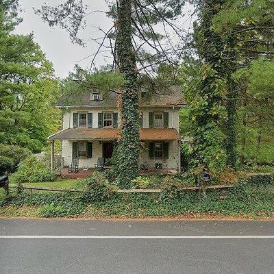 206 Gulph Creek Rd, Wayne, PA 19087