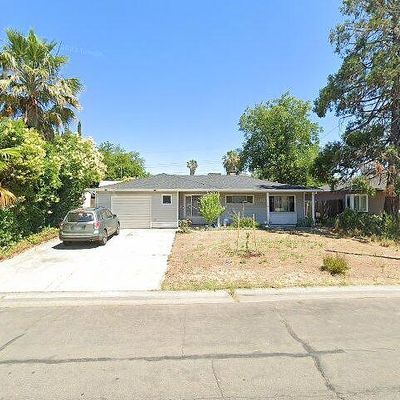 1925 Bowling Green Dr, Sacramento, CA 95815