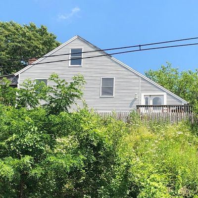 20 Sunrise Ave, Plymouth, MA 02360