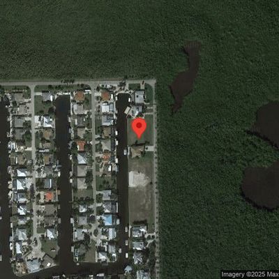 2449 Macadamia Ln, Saint James City, FL 33956