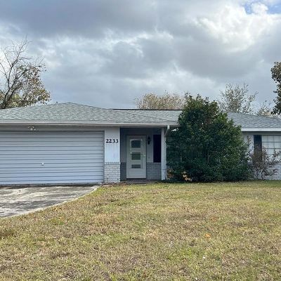 2233 N Normandy Blvd, Deltona, FL 32725