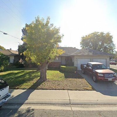 2300 Worsham Ave, Sacramento, CA 95822