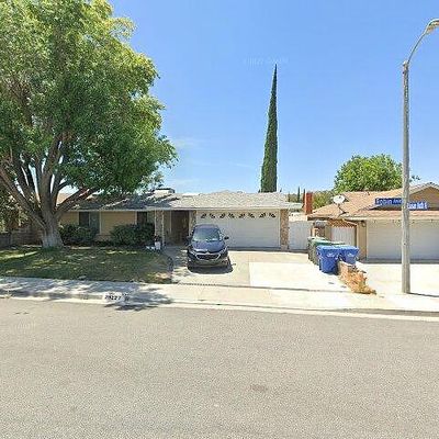 28227 Robin Ave, Santa Clarita, CA 91350