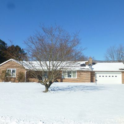 30 Lay Rd, Newville, PA 17241