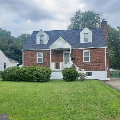 3003 Strathmeade St, Falls Church, VA 22042