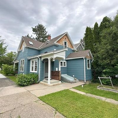 302 E Harvey St, Ely, MN 55731