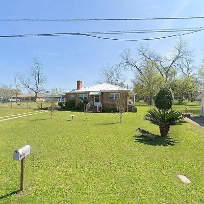 305 2 Nd St, Opp, AL 36467