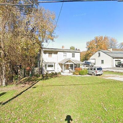 2621 Woodland Rd, Ambridge, PA 15003