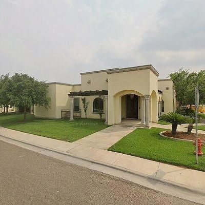 2635 Burke Dr, Laredo, TX 78045