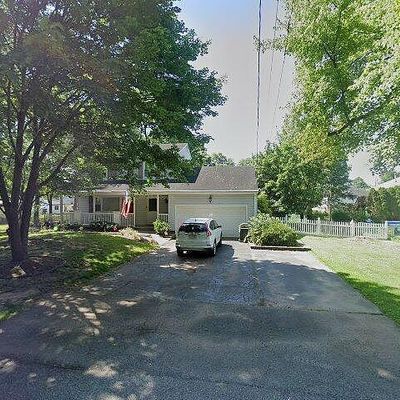 27 Sycamore Ave, Bridgewater, NJ 08807