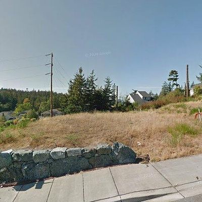 2720 Geer Ln, Anacortes, WA 98221