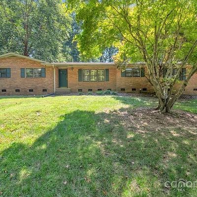 276 Oscar Rd, Troy, NC 27371