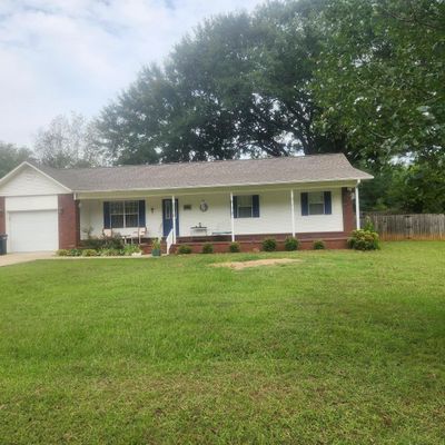 323 Cherokee Dr, Lamar, AR 72846