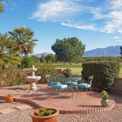 324 E Los Rincones, Green Valley, AZ 85614