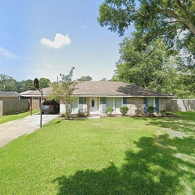 407 Crail St, Jennings, LA 70546