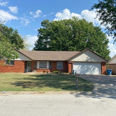 407 N Ohio St, Coffeyville, KS 67337