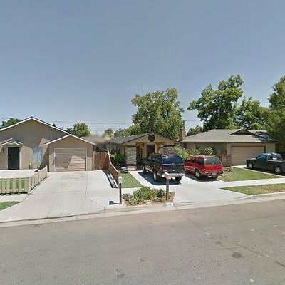 418 W Fir Ave, Fresno, CA 93650