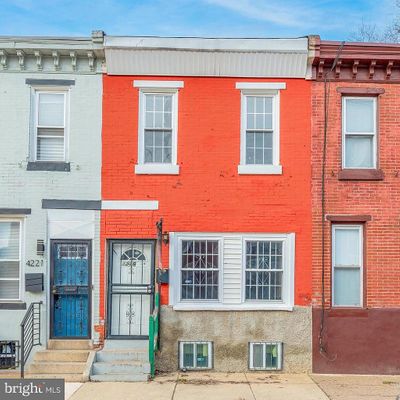 4219 Wallace St, Philadelphia, PA 19104