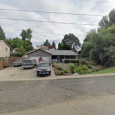 390 E 3 Rd St, Yamhill, OR 97148