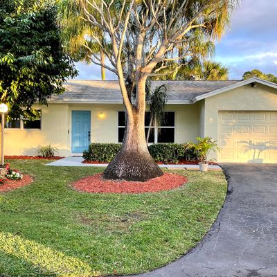 4524 Pine Park Dr W, Lake Worth, FL 33467