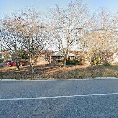 5540 Kingsland Rd, North Chesterfield, VA 23237