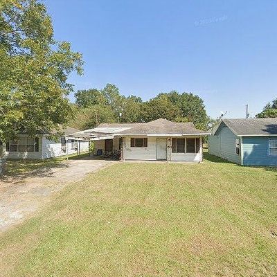 5655 Winfree St, Beaumont, TX 77705