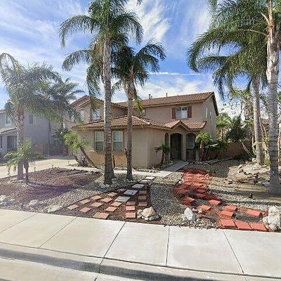 5703 Carolinas Ln, Eastvale, CA 92880