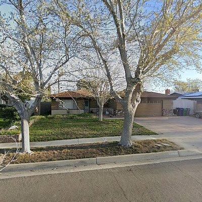 521 W Avenue J9, Lancaster, CA 93534