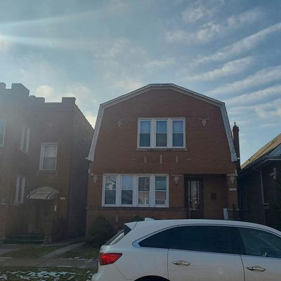 5307 W Dakin St, Chicago, IL 60641