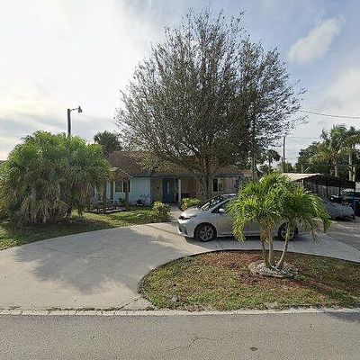 5440 Wallis Rd, West Palm Beach, FL 33415