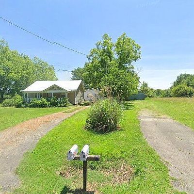 660 Jacks Creek Cv, Henderson, TN 38340